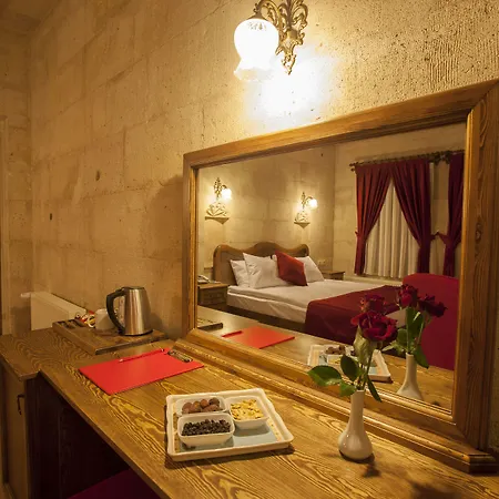 Отель Magic Cave House 3*