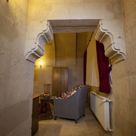 Magic Cave House 3*