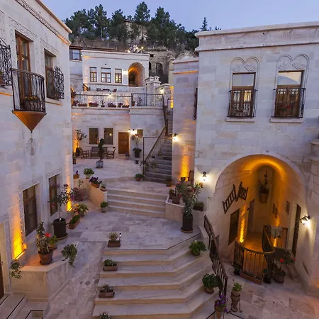 Magic Cave House Hotel