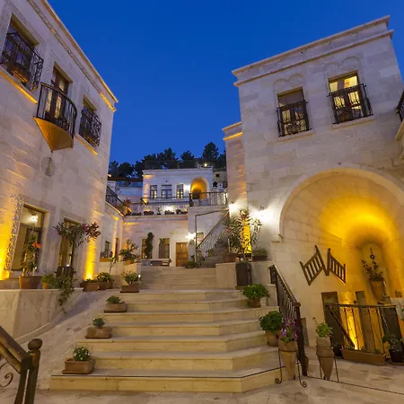 Отель Magic Cave House