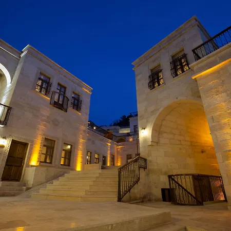 Magic Cave House Отель