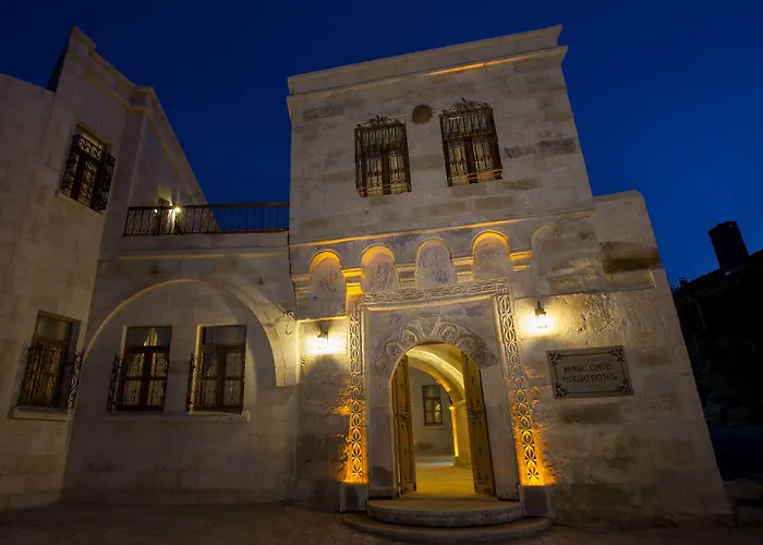 Magic Cave House Hotel 3*