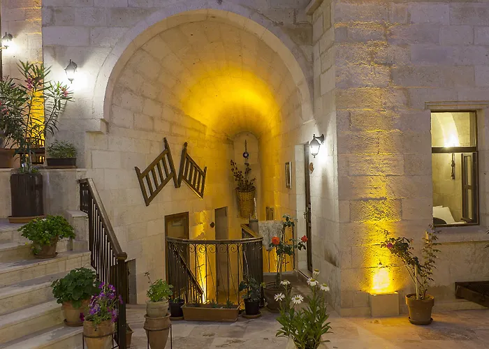 Magic Cave House Hotel 3*